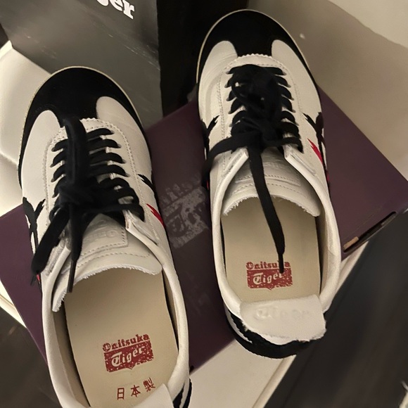 MEXICO 66 DELUXE style embroidered Onitsuka Tiger in Japanese Katakana character - Picture 4 of 8